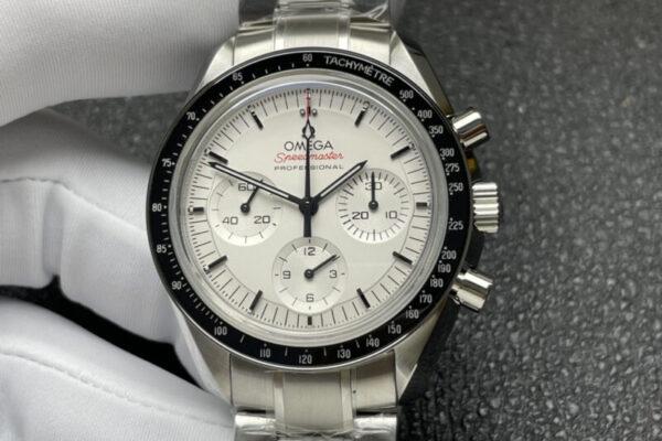 Speedmaster Moonwatch Professional White Dial in Steel ZF - Image 2