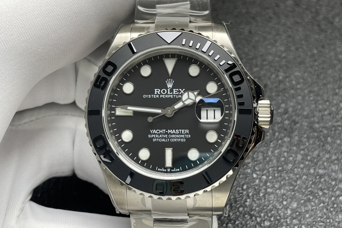Yacht-Master 42 226627 Titanium on Bracelet - Image 3