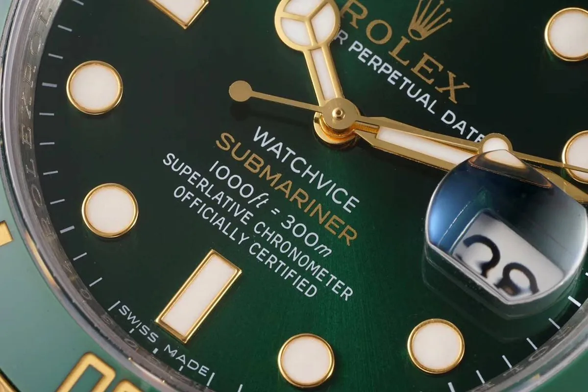 Submariner 116613LV ‘Watchvice Edition’ Hulk in oro giallo e acciaio - immagine 5