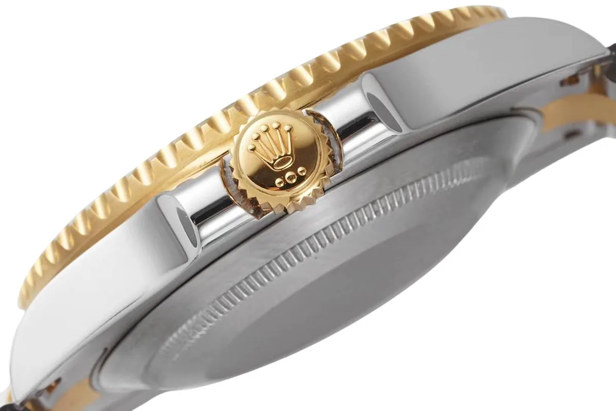 Submariner 116613LV ‘Watchvice Edition’ Hulk in oro giallo e acciaio - immagine 9
