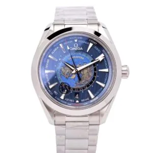 Seamaster Aqua Terra Worldtimer Master Chronometer cadran bleu sur bracelet